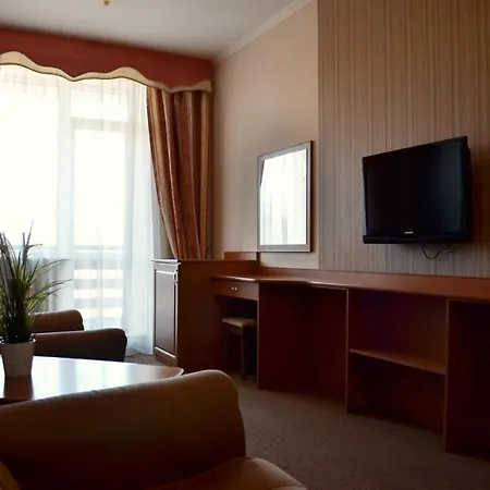 Hotel Perlyna Ars 3*